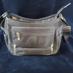 DAKS ショルダーバッグ ブラックのサムネイル