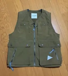 and wander ベスト XL サンプル品 - メルカリ
