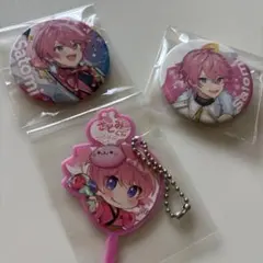 すとぷり　さとみ　缶バッチ2個、サイン入りキーホルダー