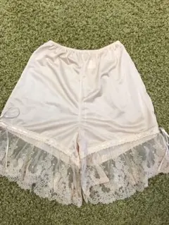 ブライダルインナー(ペチコート)