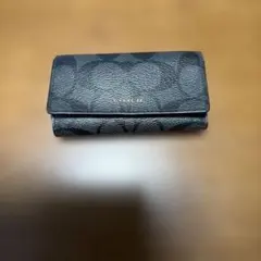 COACH キーケース シグネチャー柄 ダークグレー×黒のサムネイル