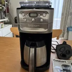 Cuisinart 全自動コーヒーメーカー12カップのサムネイル