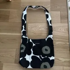 marimekko ウニッコ　布ショルダーバッグ