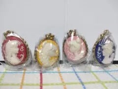 セーラームーン　カメオチャーム