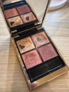 SUQQU 純撫子 SIGNATURECOLOREYES 04アイシャドウ