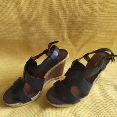 Item thumbnail for item f65a729c-4b4d-4b8f-9e33-337ad05470ff