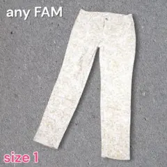 any FAM ストレッチカジュアルパンツ 総柄 ベージュ サイズ1のサムネイル