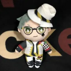 ツイステ　エクストラ寮服ぬいぐるみ　トレイ・クローバー