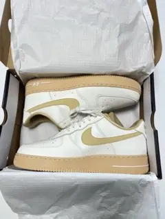 28.5 NIKE WMNS AIR FORCE 1 '07 エアフォース1