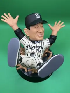 阪神タイガース大好き子　フィギュアまとめ売り18点➕おまけ付き 2026年最新】阪神タイガース 優勝 フィギュア 2003の人気アイテム