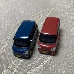 ダイハツ ムーブキャンバス ミニカー ガチャ　2台セットのサムネイル