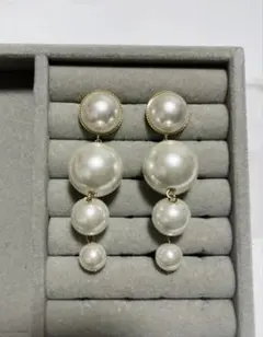 Item thumbnail for item 1e9d62be-470e-467f-b549-0484cc6c6c1d