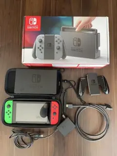 S*i様 Nintendo Switch 本体 赤/緑 Joy-Con付き