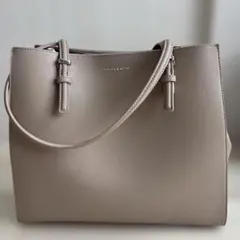 正規品 Charles & Keith トートバッグ(*1回のみ使用)