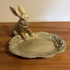 高島屋で購入 ウサギの置物トレイ