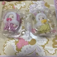 ま*】様 シルバニアファミリー　赤ちゃんカラフルウサギコスチューム　ピンク&黄