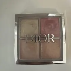 DIORバックステージフェイスグロウパレット　004