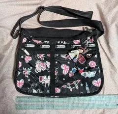 レスポートサック×ディズニー　イッツアスモールワールド ショルダーバッグ