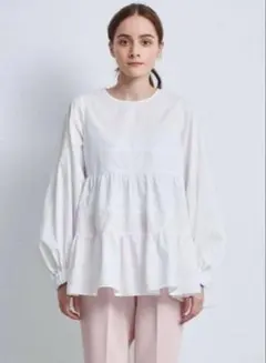 yori ヨリ ティアードロングブラウス 中古・古着通販】YORI (ヨリ) ティアードロングブラウス ネイビー