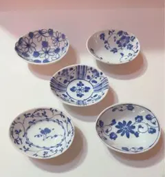 青い花柄の小皿 5枚セット