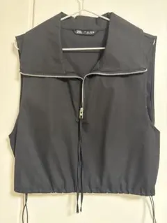 ZARA ブラック ベスト Sサイズ