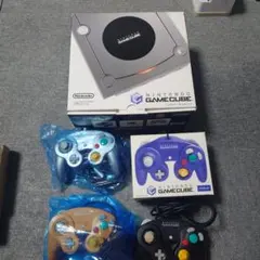 Nintendo GameCube 本体 + コントローラー4つ