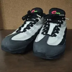 NIKE AIR MAX 95 ESSENTIAL エッセンシャル 25.5cm
