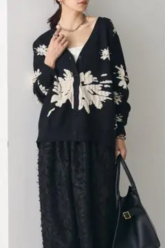 フラワージャガードカーディガン　ブラック Bou Jeloud（ブージュルード）