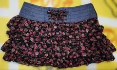 フラワープリント3段フリルミニスカート CECIL McBEE