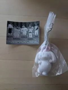 サンリオキャラクターズ ミニチュアチャーム　シナモンロール