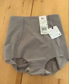 ワコール ガードル