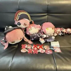 宝鐘マリン　ぬいぐるみ、キーホルダー、缶バッジ、カード、袋　（バラ売り可）