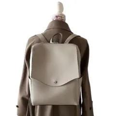 Legato Largo かるいかばん ライトグレー リュック