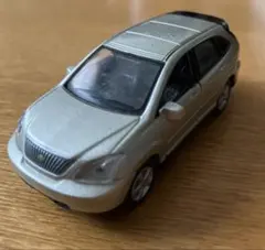 KONAMI 1/43 トヨタ ハリアー 30系 ミニカー 本体のみのサムネイル