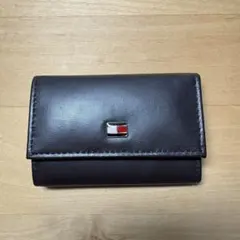 TOMMY HILFIGER ブラックキーケース