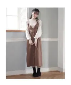 マジェスティックレゴン　キャミワンピース　黒ワンピース