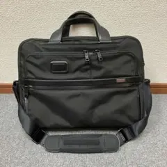 Item thumbnail for item fb8d4717-7dea-442a-b63c-010e53c18ed4