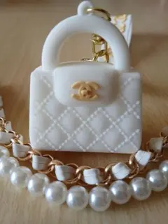 ☆シャネル☆ミニバッグキーホルダー☆ホワイト1個☆