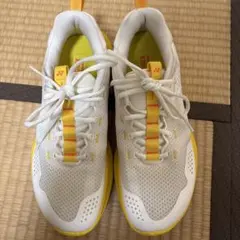 YONEXメンズ プライムトレーナーメンランニングシューズ　26.5