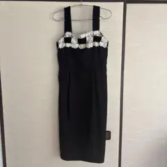 ブラックノースリーブワンピースのサムネイル