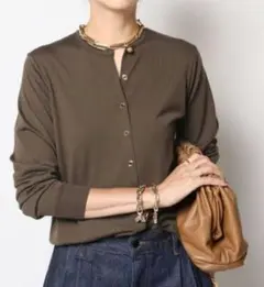 【試着のみ】MUSEDeuxiemeClasseクルーネックカーディガン金ボタン