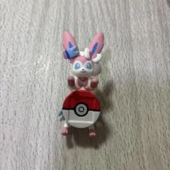 一番くじ ポケモン F賞 街歩きちらりんフレンズ ニンフィア