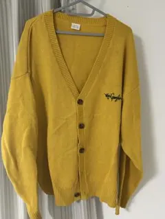 イエロー カーディガン