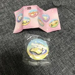 くら寿司　びっくらぽん　 シナモンロール　缶バッチ　みるく