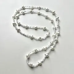 ロングネックレス　パール　ハンドメイドアクセサリー　ビーズジュエリー