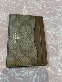 COACH ブラウンレザーパスケース