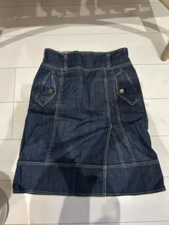 バーバリー　デニムスカート