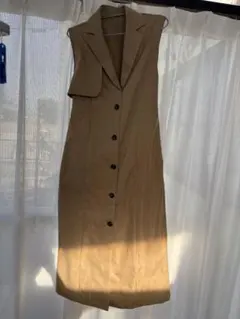 しまむら　HK WORKS LONDON ノースリーブ ベージュ ロングコート