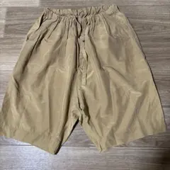 unused ベージュ シルク混ショートパンツのサムネイル