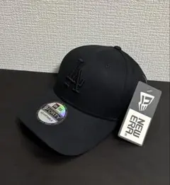 NEW ERA 9FORTY LA ブラックキャップ帽子　刺繍入り